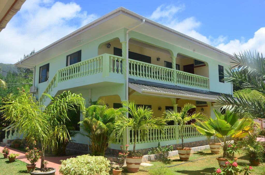 Green Palm Self Catering Anse aux Pins 외부 사진